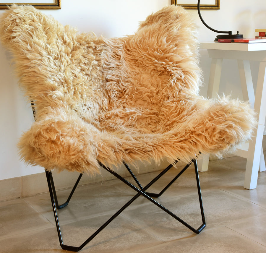 LONG HAIR SHEEPSKIN CHAIR - BEIGE