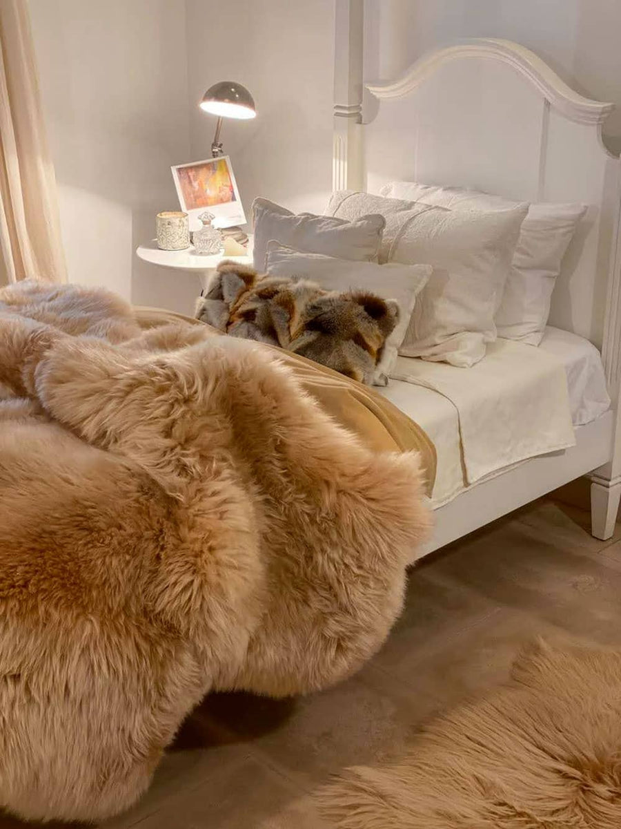 DOUBLE SHEEPSKIN RUG - BEIGE
